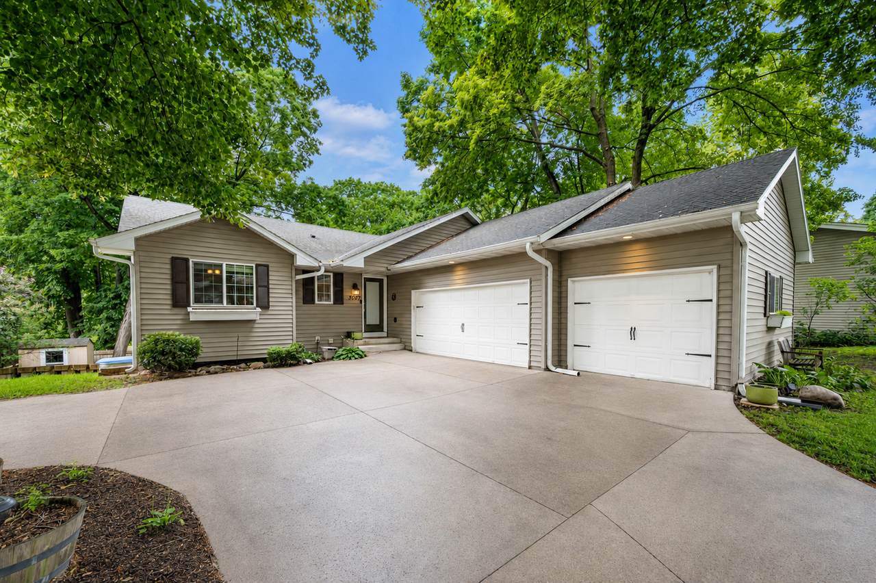 3067 Alexander Lane - Photo 1