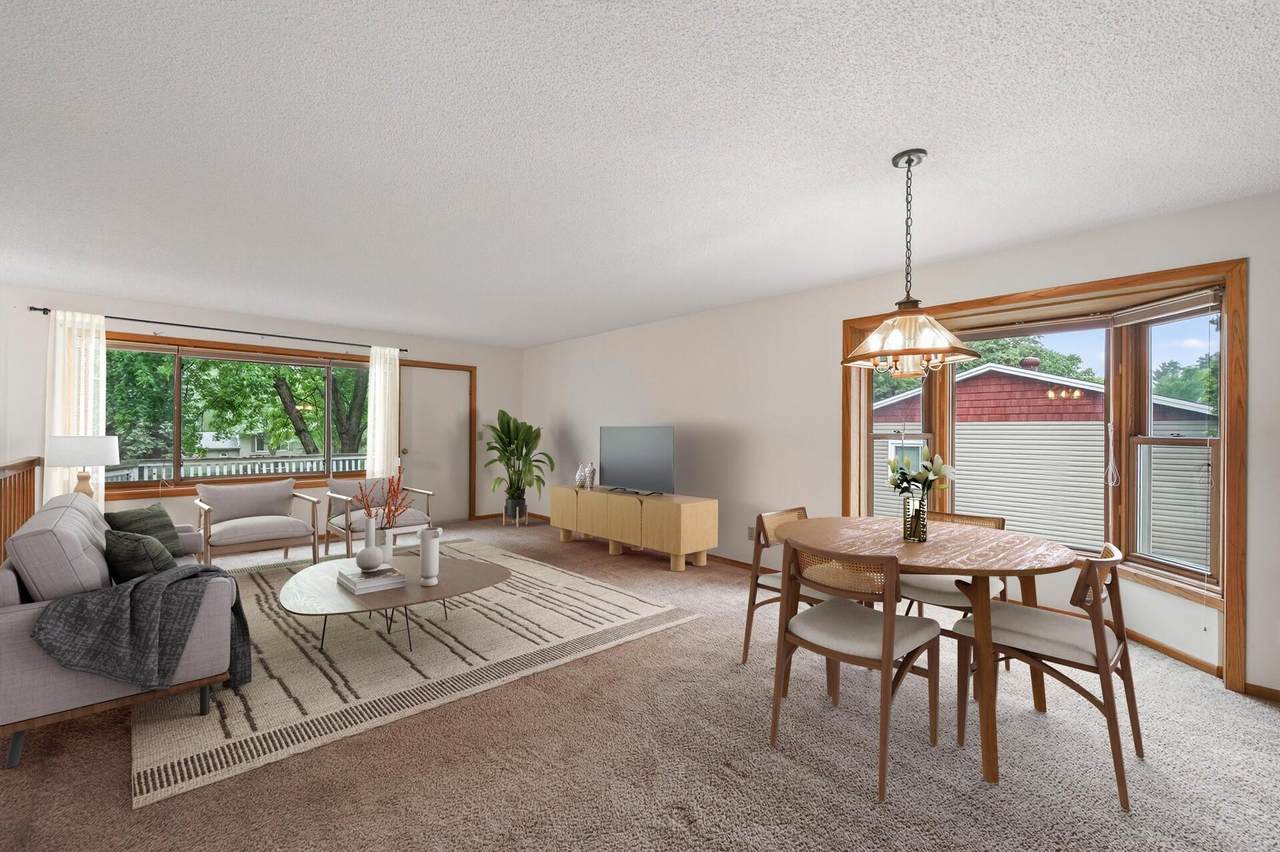 14310 14th Avenue - Photo 1
