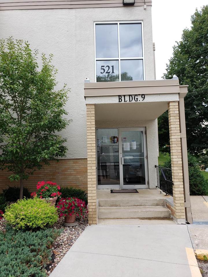 521 19th Street - Photo 1