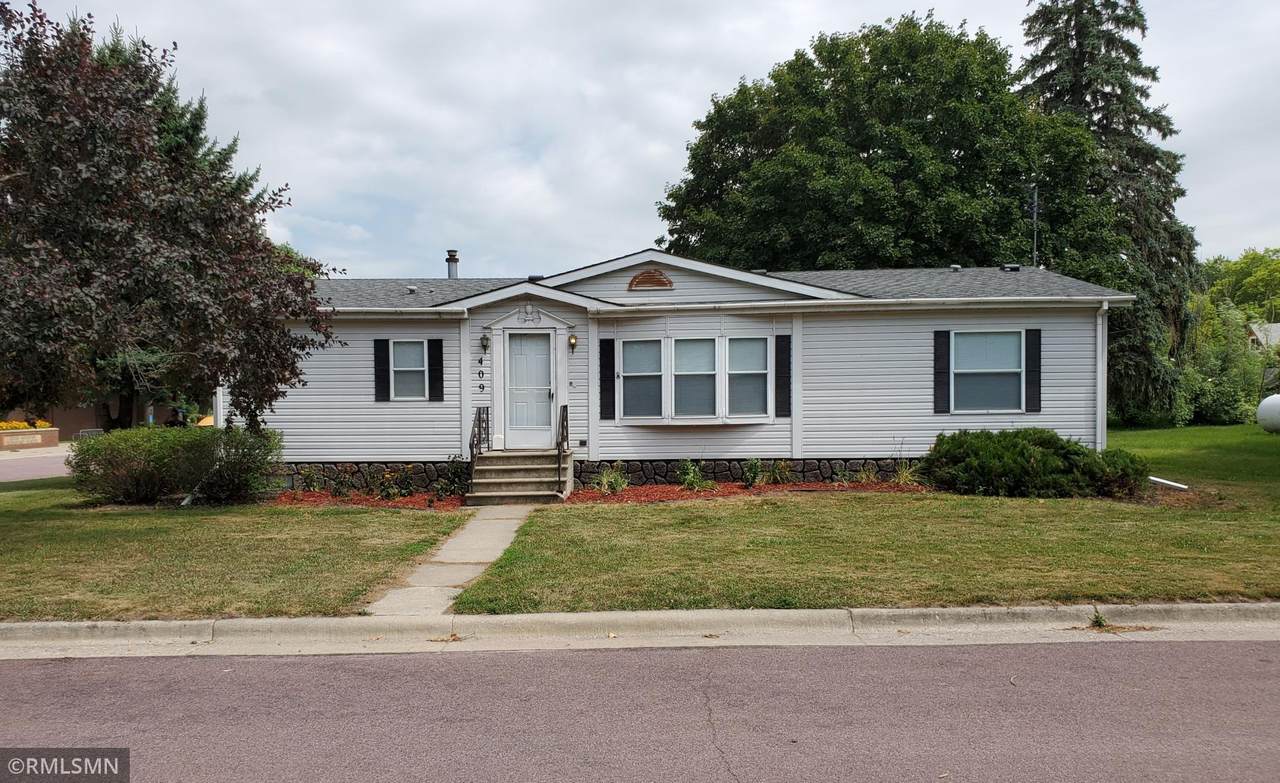 409 2nd Street - Photo 1