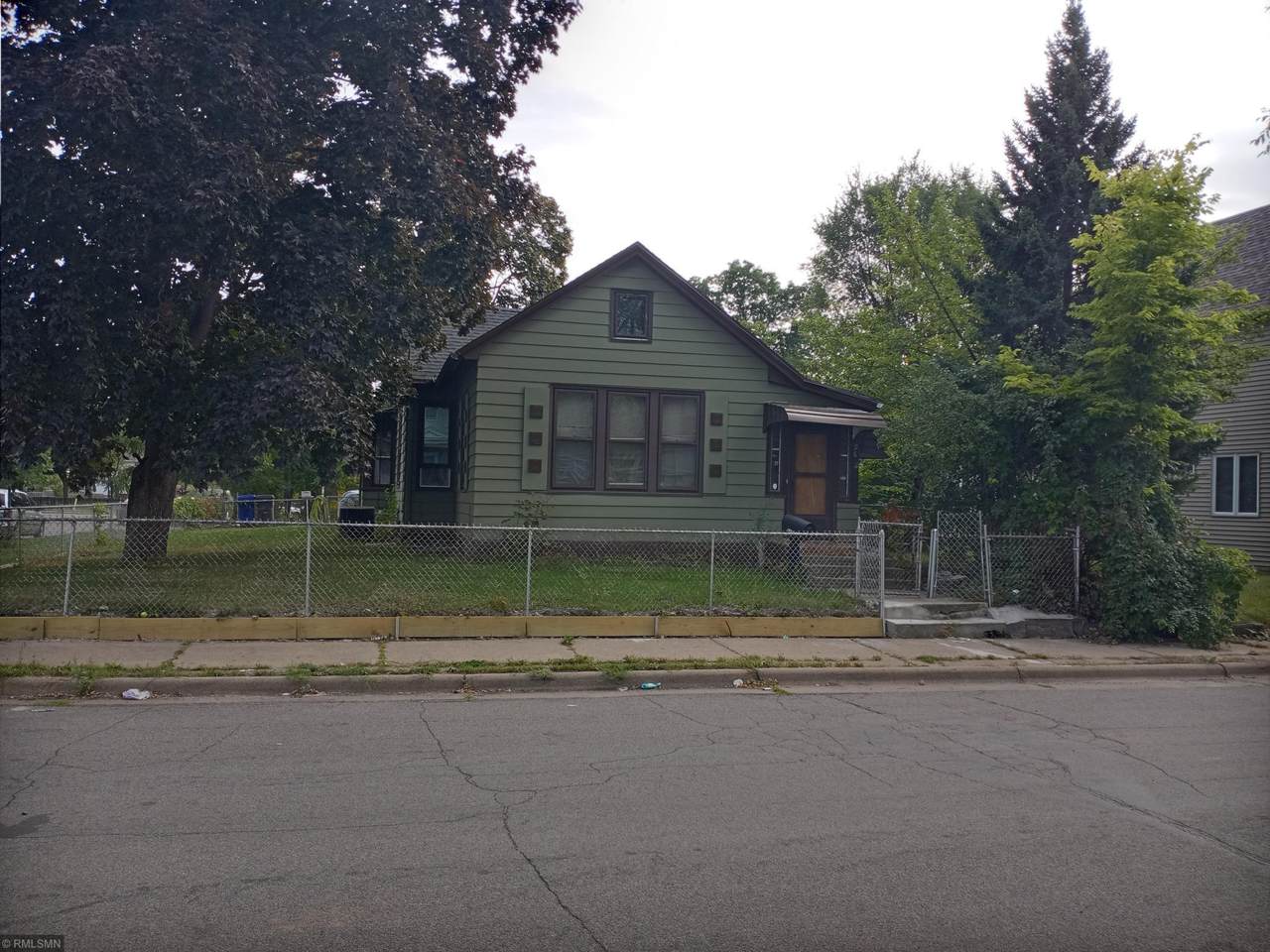 96 Atwater Street - Photo 1