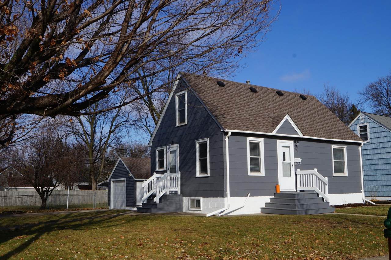 2101 1st Avenue - Photo 1