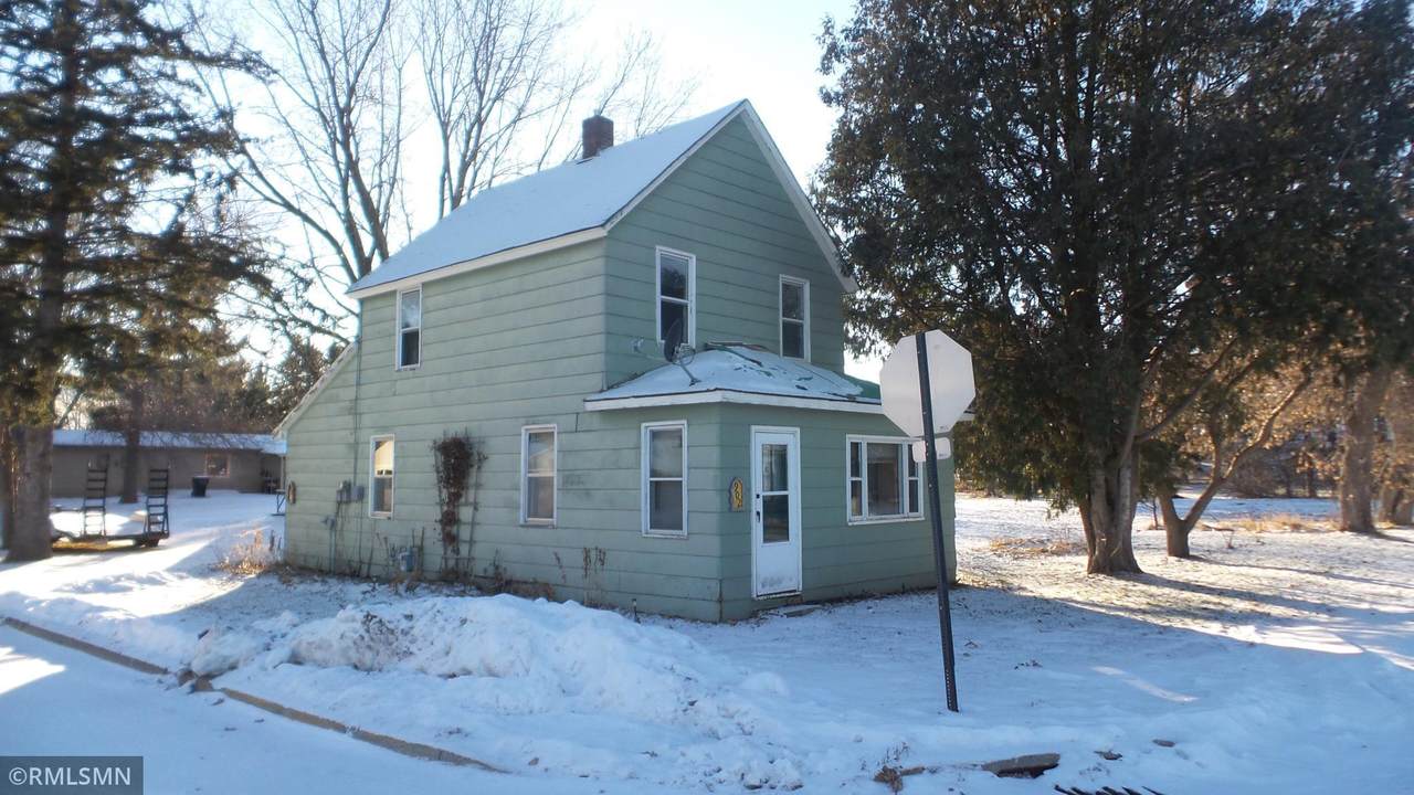 902 Poplar Street - Photo 1