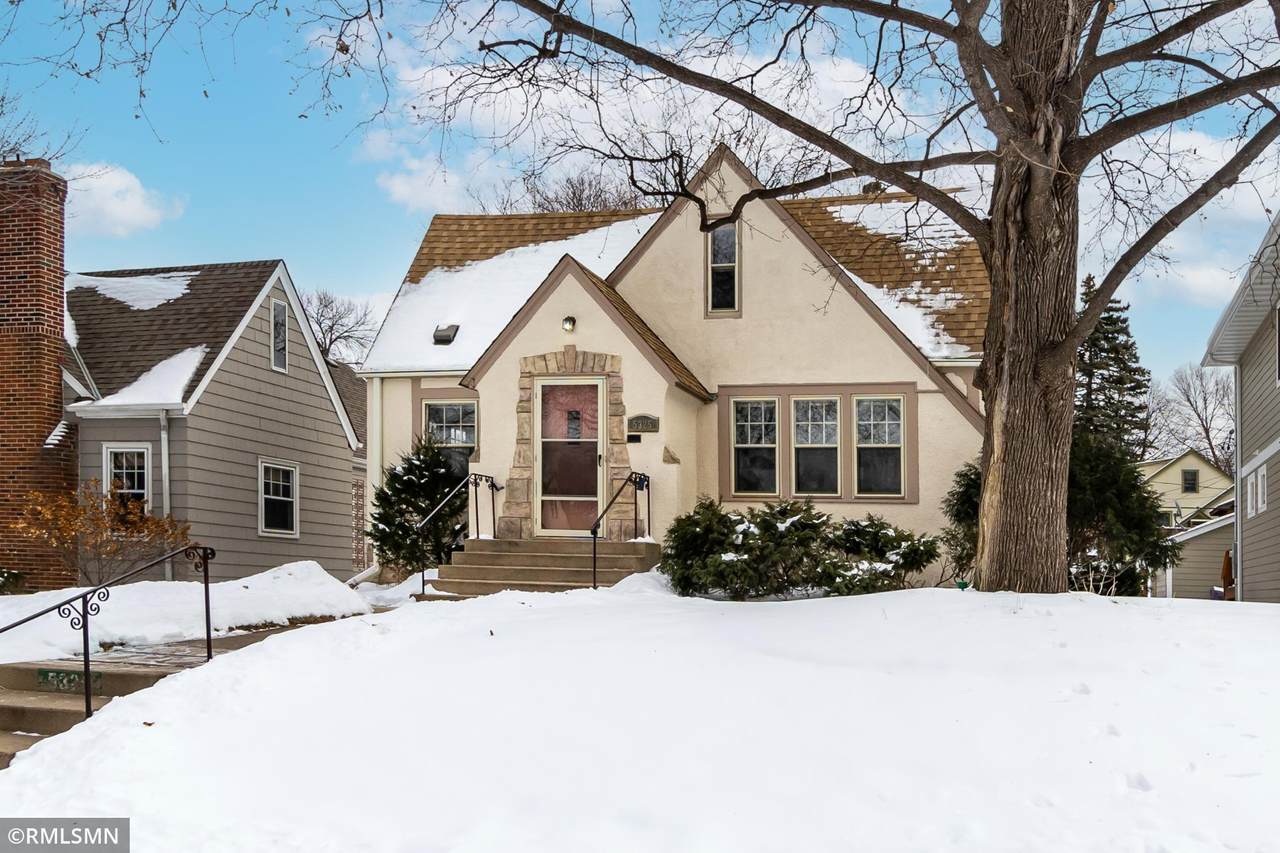 5325 Elliot Avenue - Photo 1