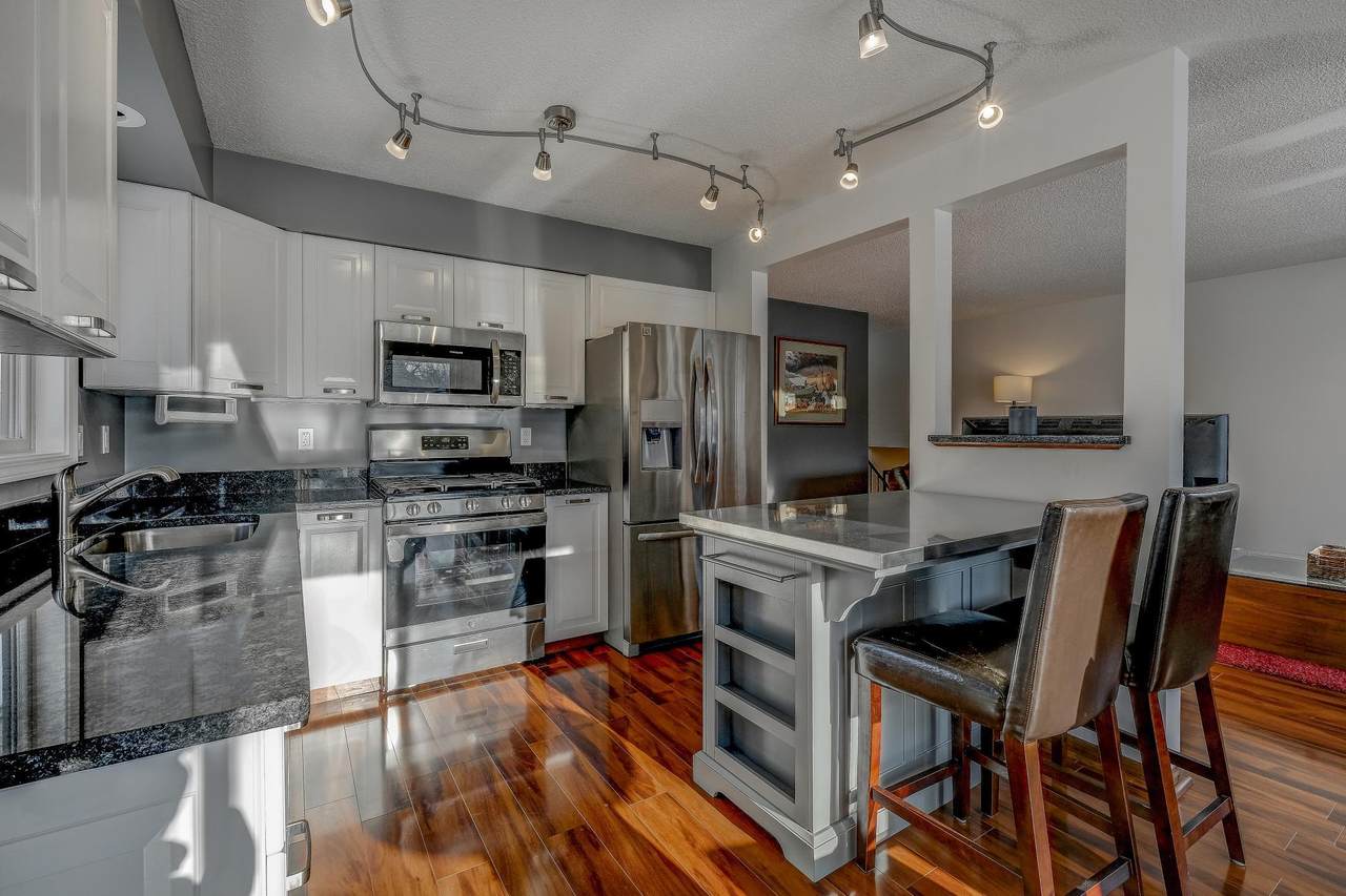 52 8th Avenue - Photo 1