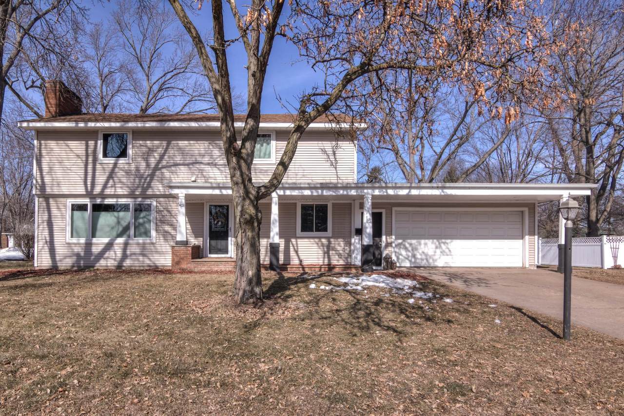 401 1st Street - Photo 1