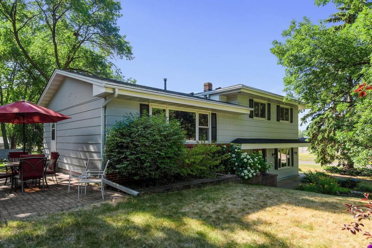 3475 Mcknight Road - Photo 1
