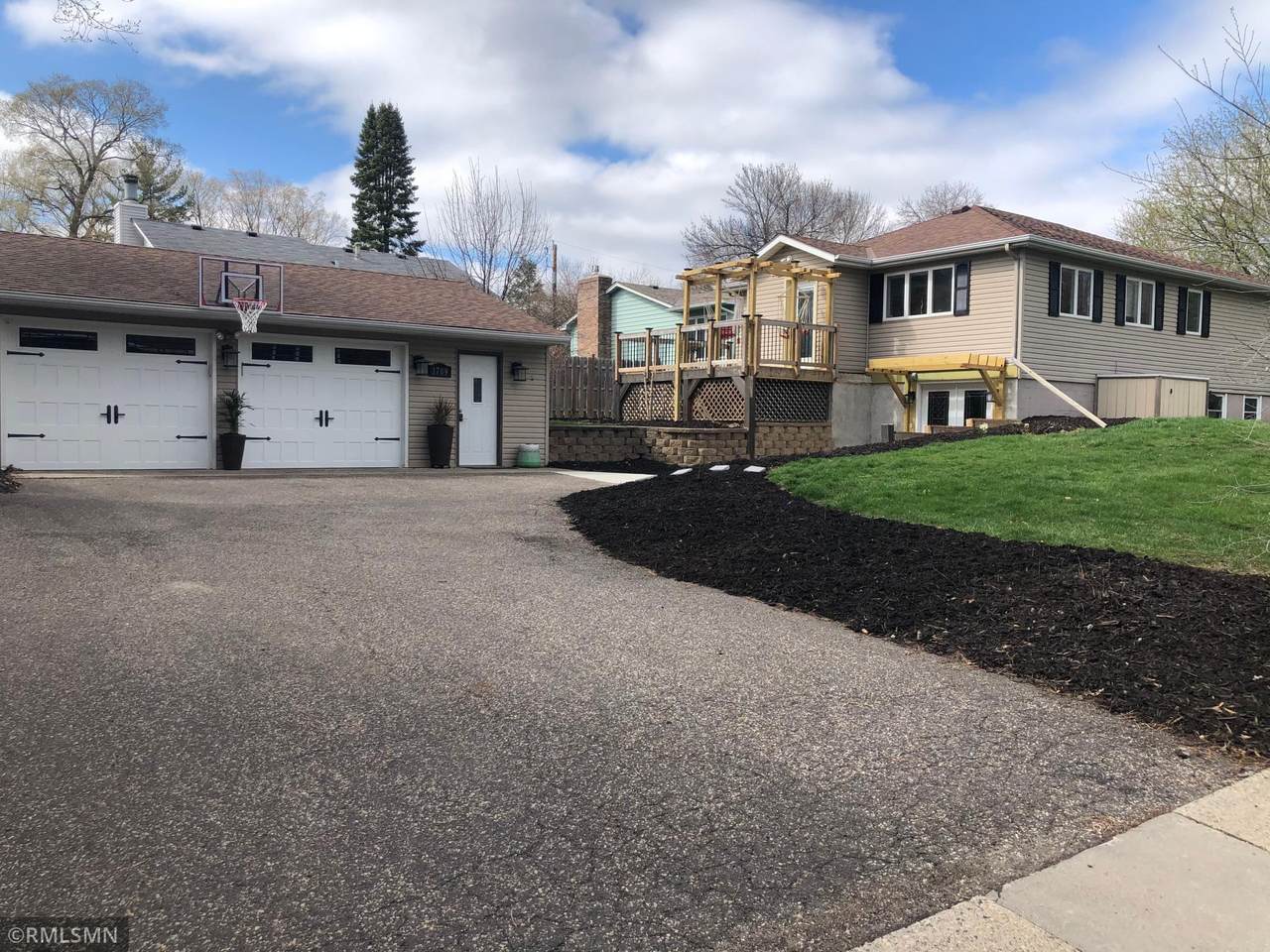 1709 Dove Lane - Photo 1