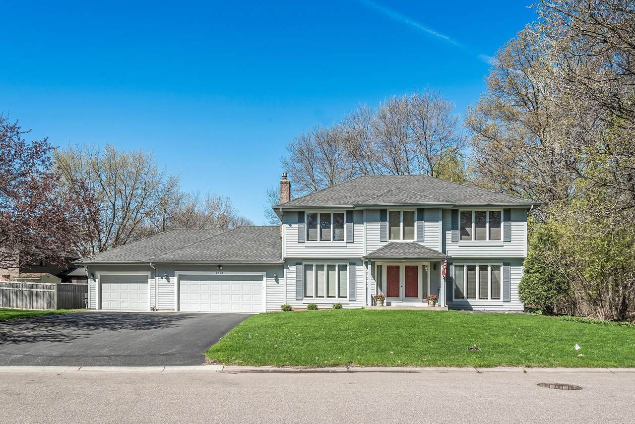 2415 Comstock Lane - Photo 1