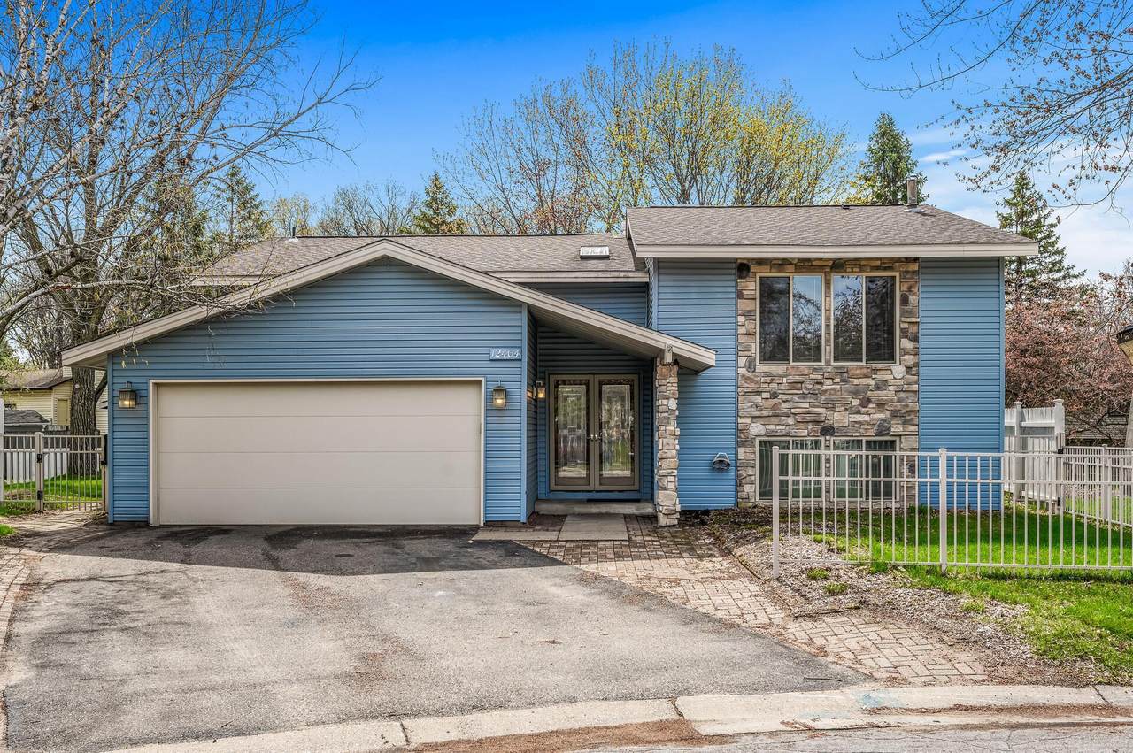 12404 Tamarack Street - Photo 1