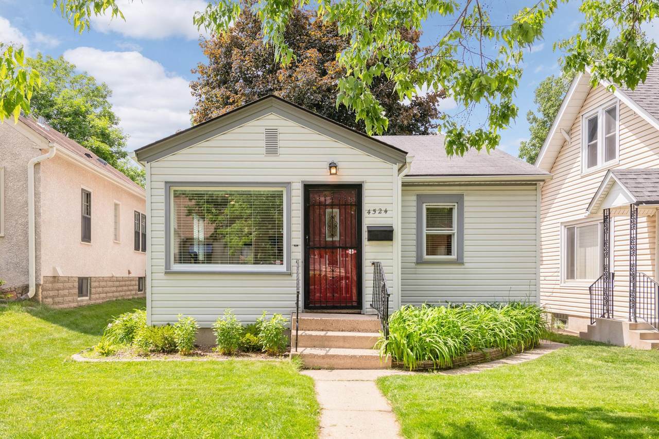 4524 15th Avenue - Photo 1