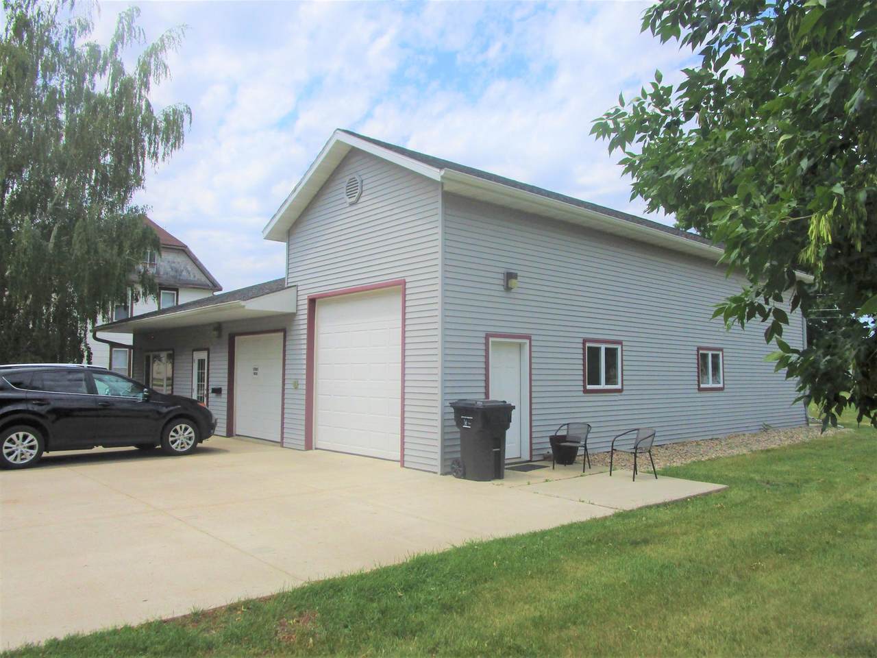 806 & 804 1st Avenue - Photo 1