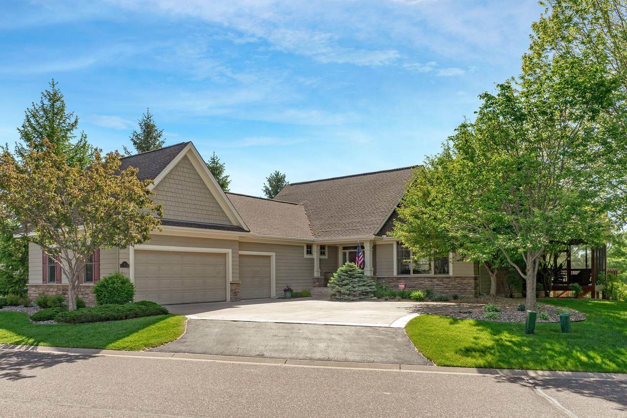 4 White Pine Road - Photo 1