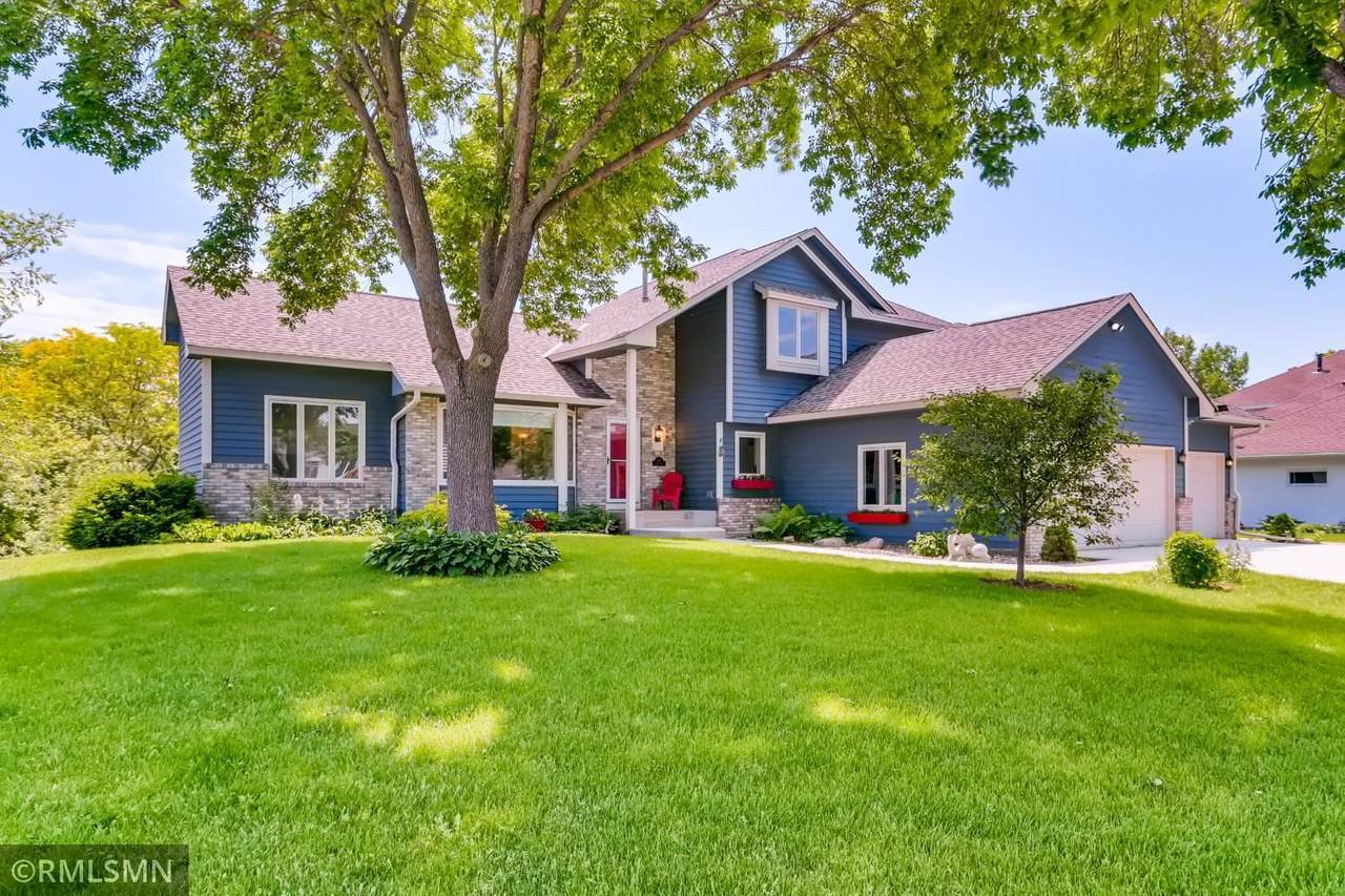 721 Laura Court - Photo 1