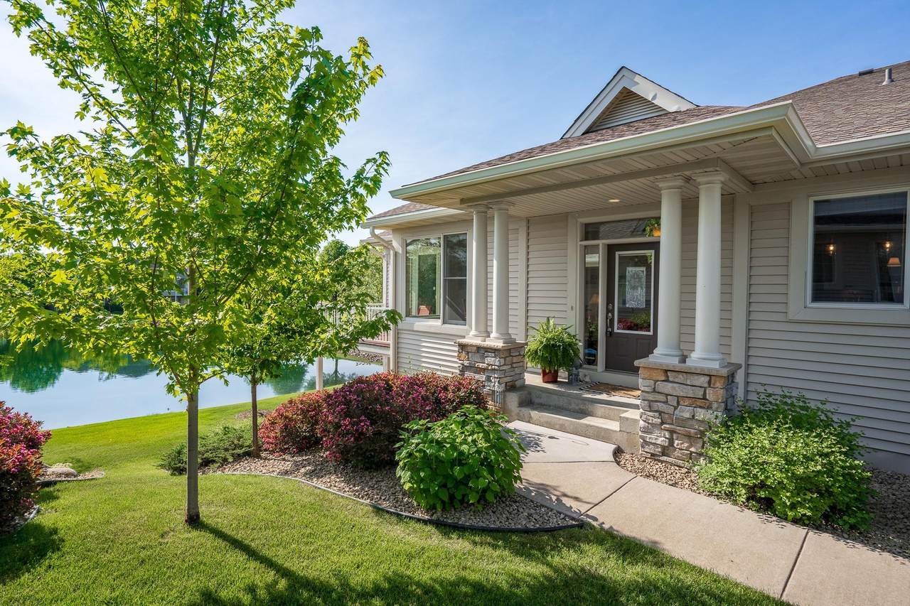 3849 Linden Drive - Photo 1