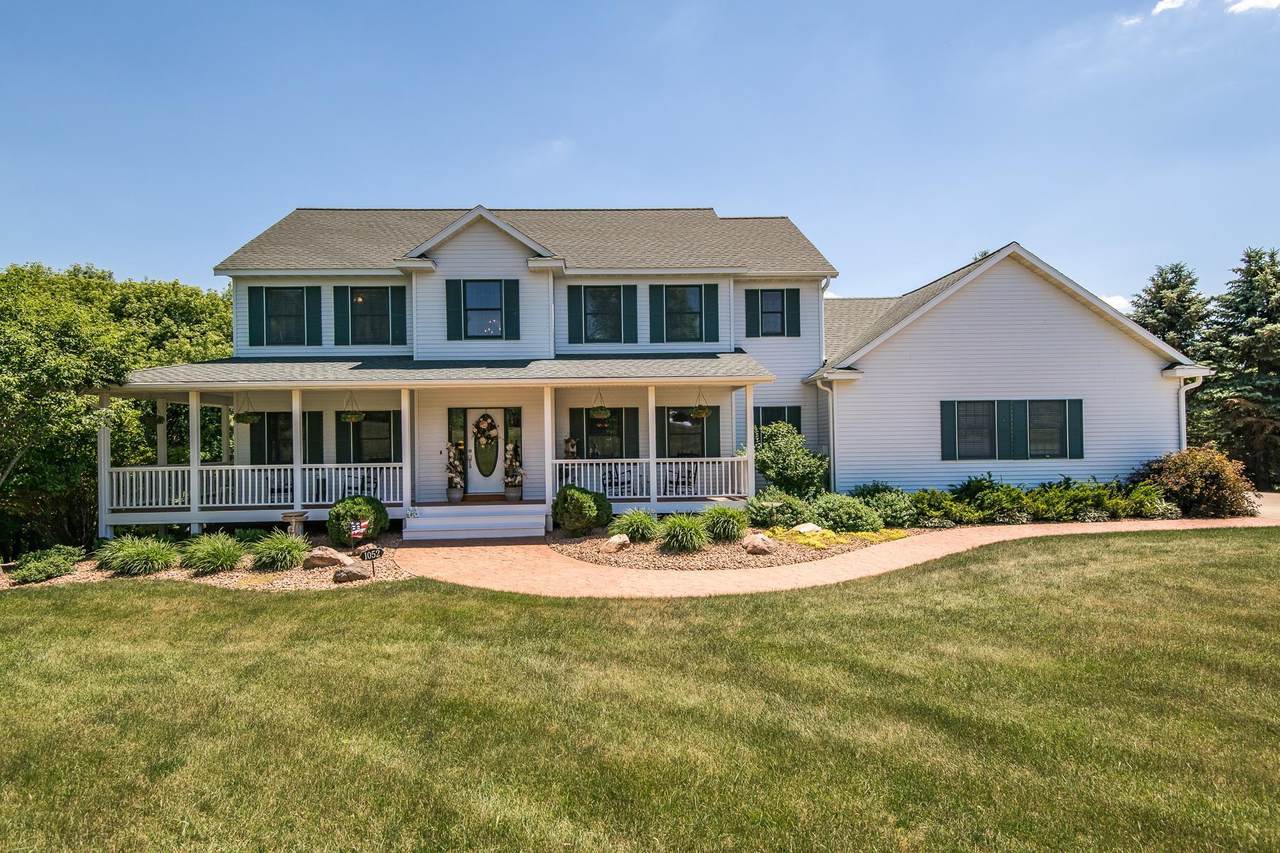1052 Ridge Crest Lane - Photo 1