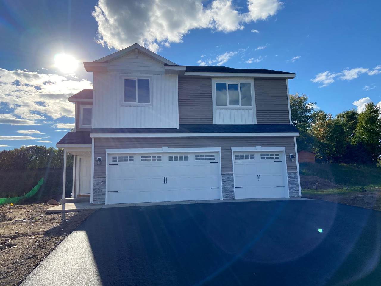 489 18th Street - Photo 1