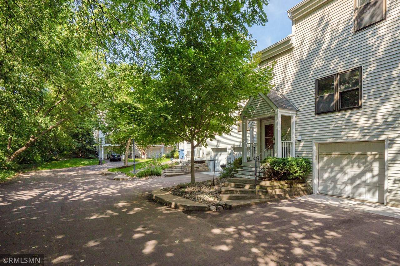 242 3rd Avenue - Photo 1