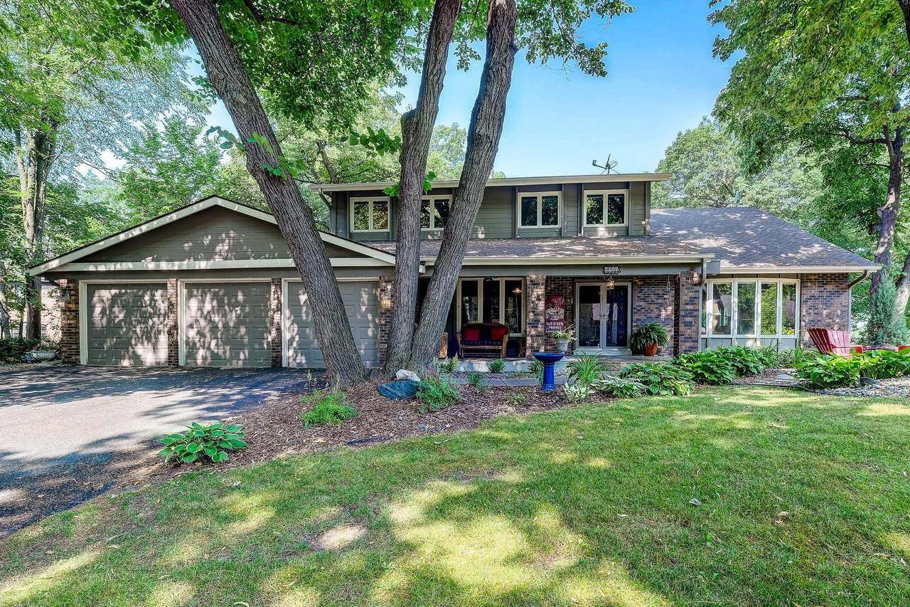 8013 Island Road - Photo 1