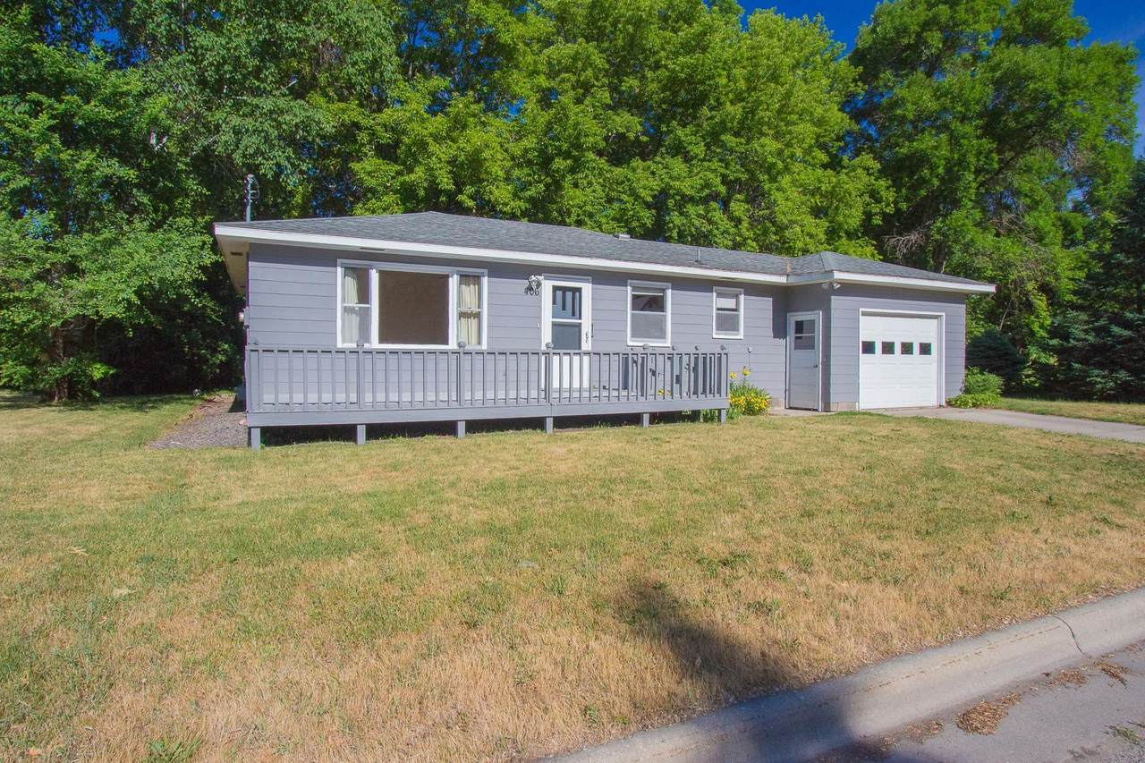406 2nd Avenue - Photo 1