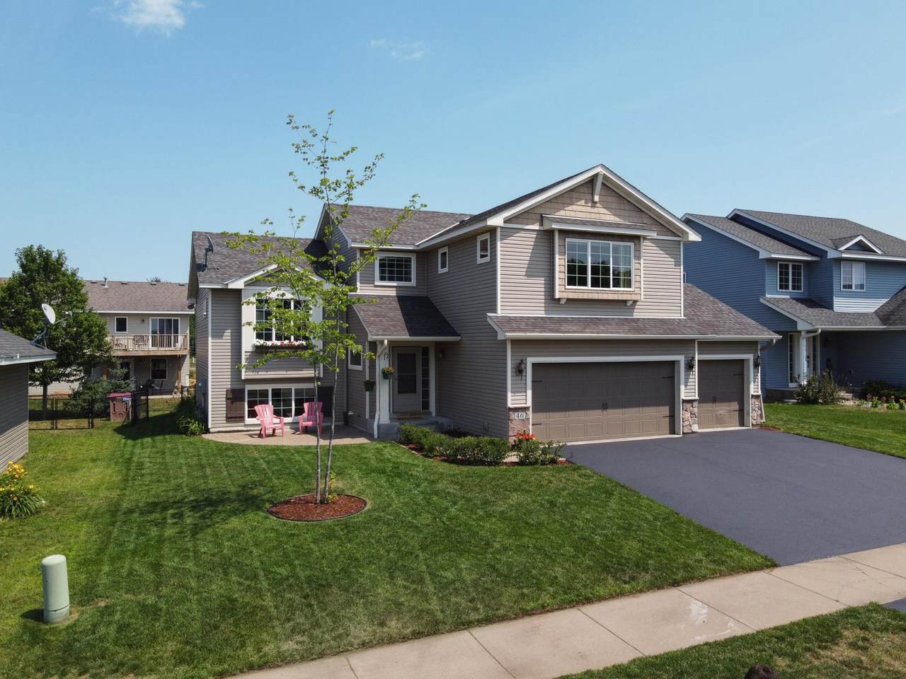46 Meadowlark Drive - Photo 1