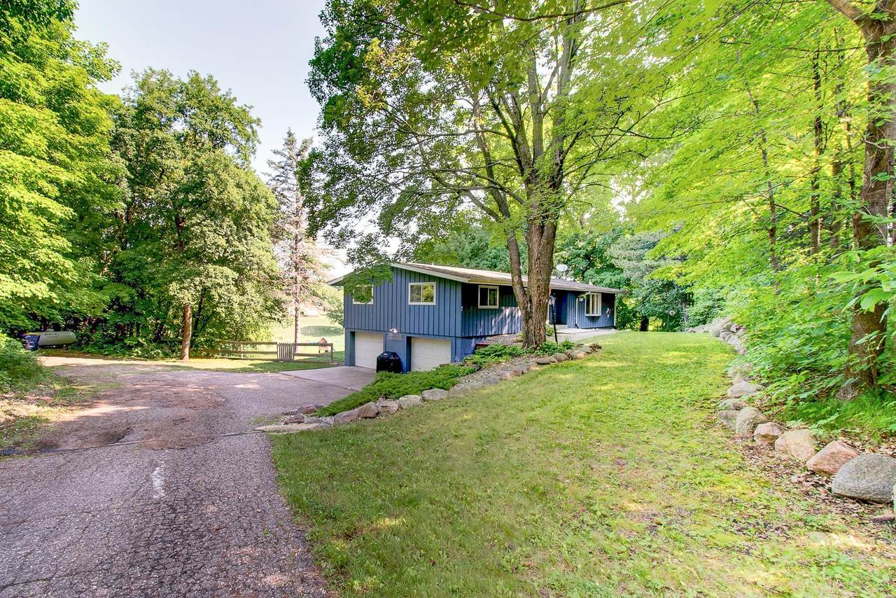 4476 Country Trail - Photo 1