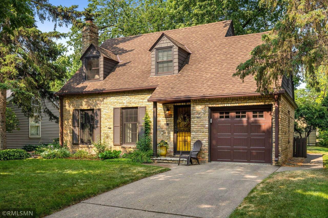 3936 Kipling Avenue - Photo 1
