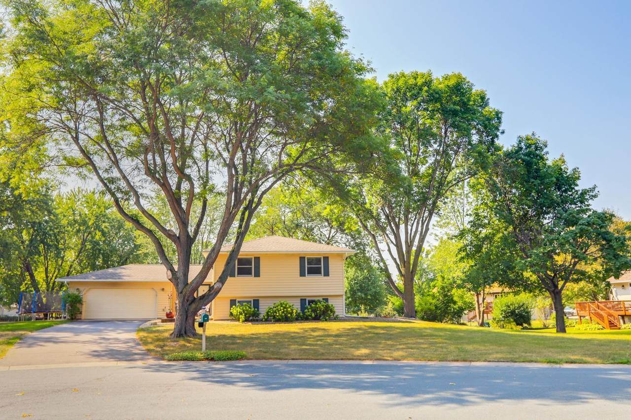 1444 Ponderosa Circle - Photo 1