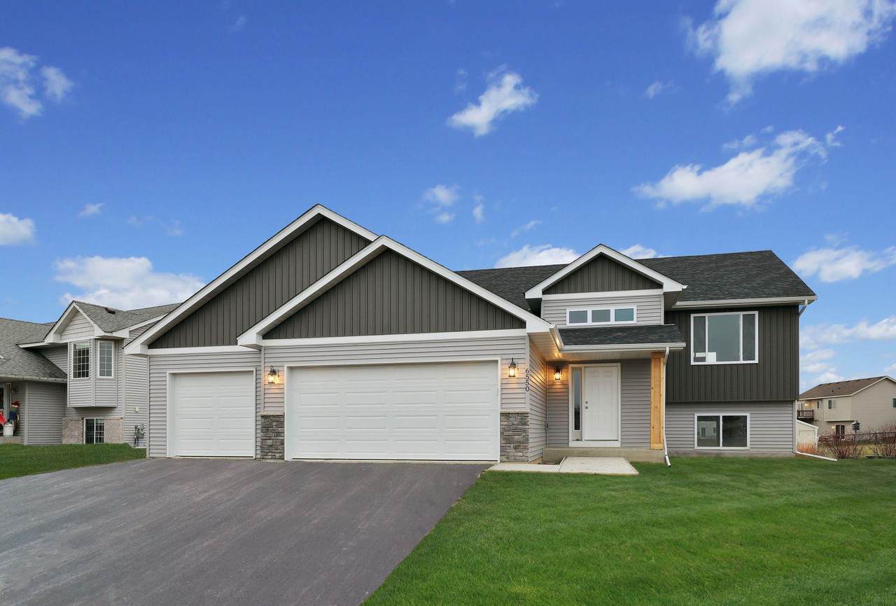 12112 39th Avenue - Photo 1