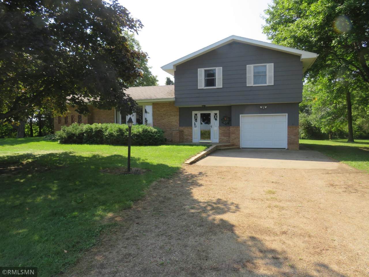 13735 88th Street - Photo 1