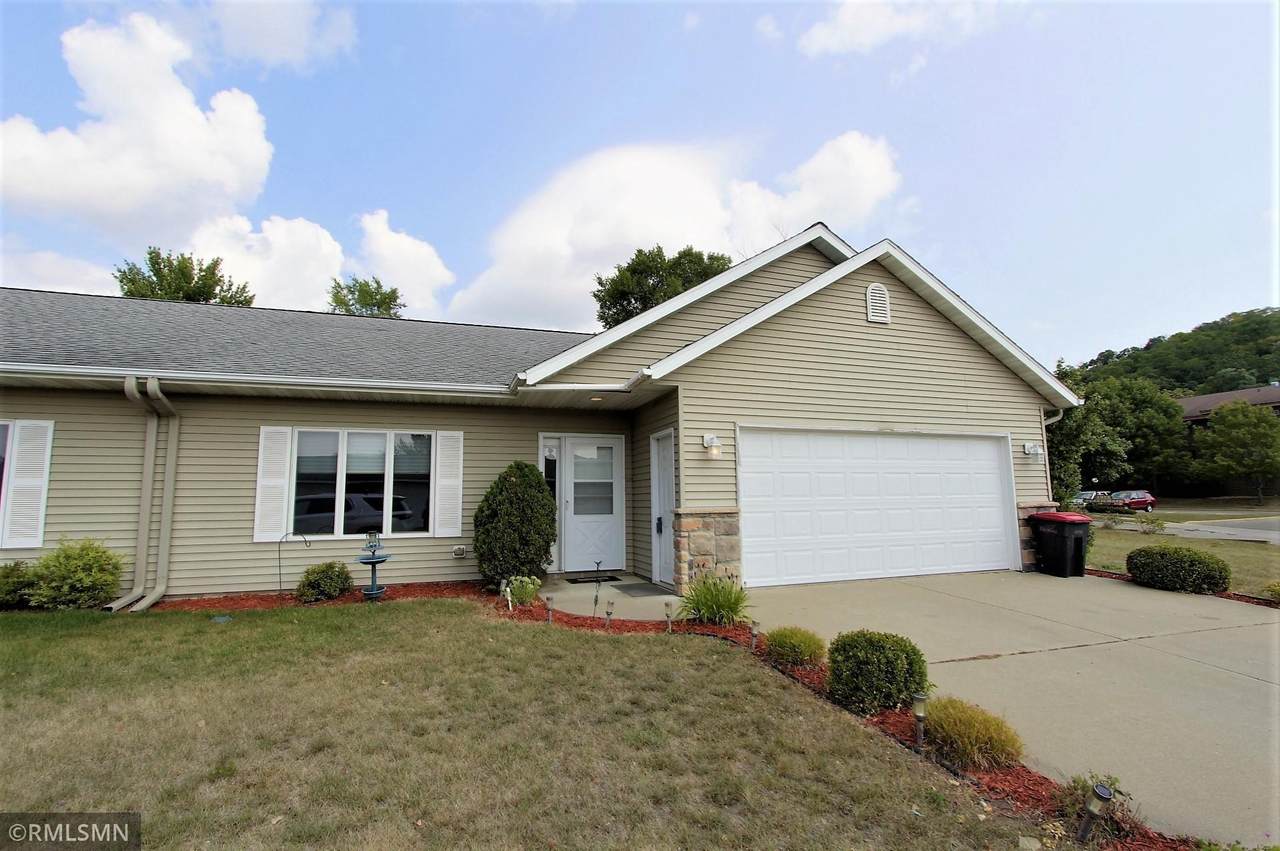 1920 Perlich Avenue - Photo 1