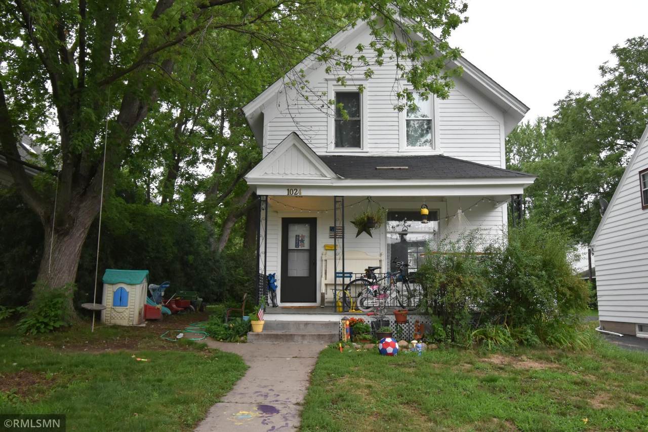 1024 6th Street - Photo 1