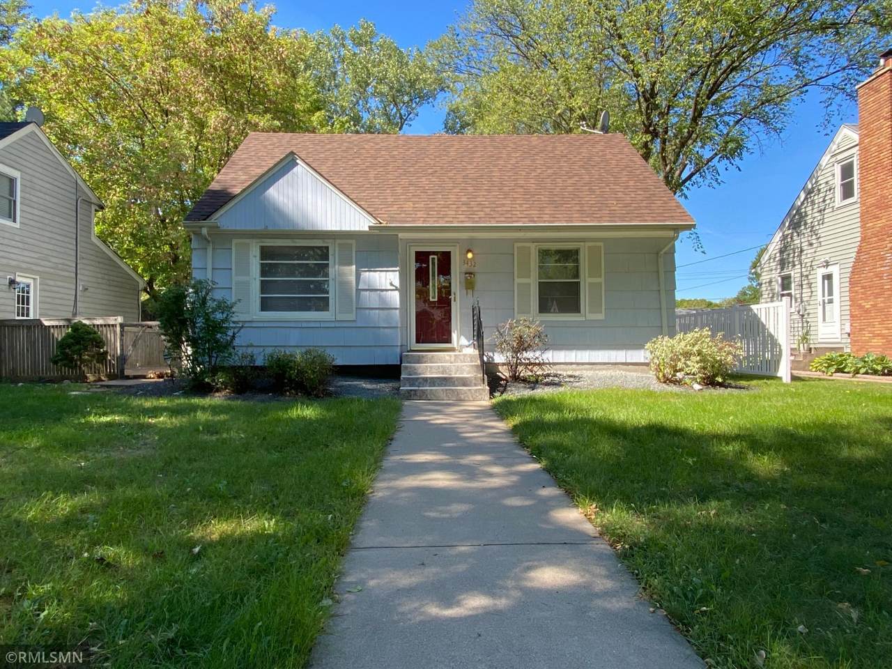 3432 Quebec Avenue - Photo 1