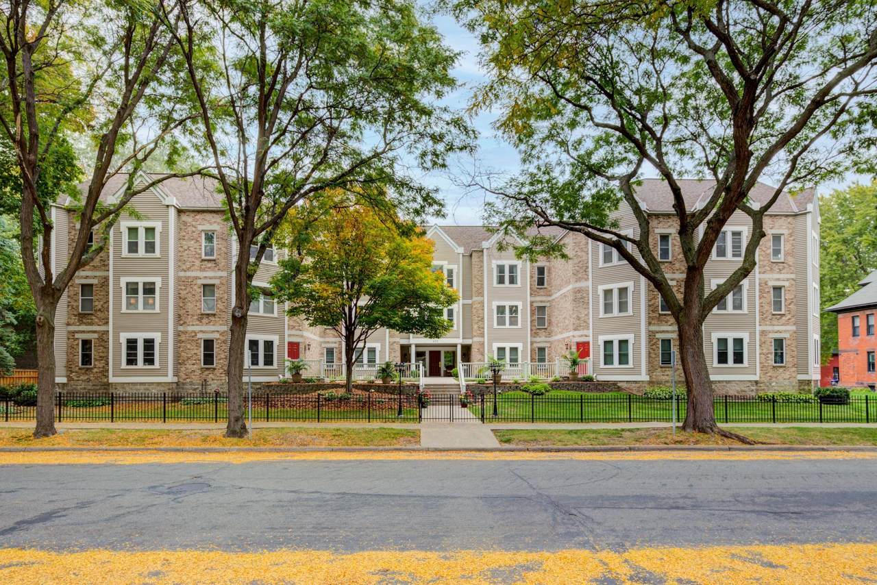 455 Dayton Avenue - Photo 1