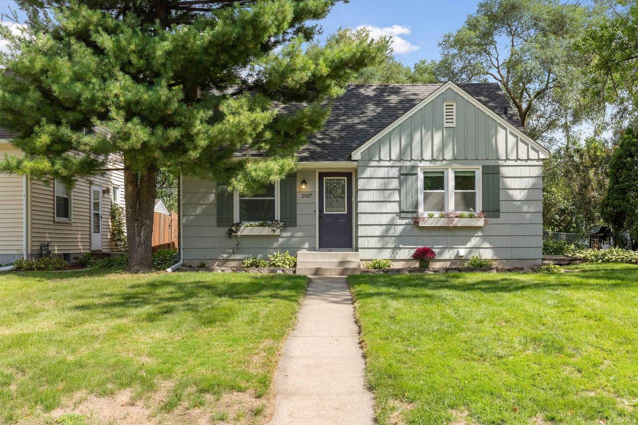 2937 Colorado Avenue - Photo 1
