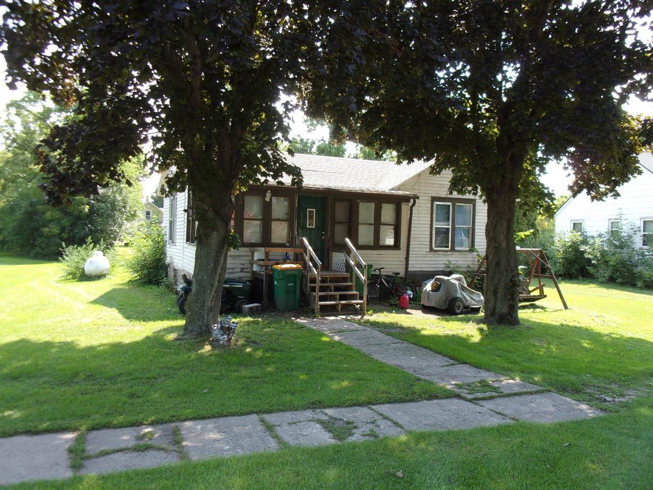 305 Main Street - Photo 1