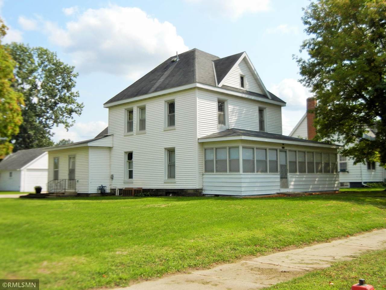 120 1st Street - Photo 1