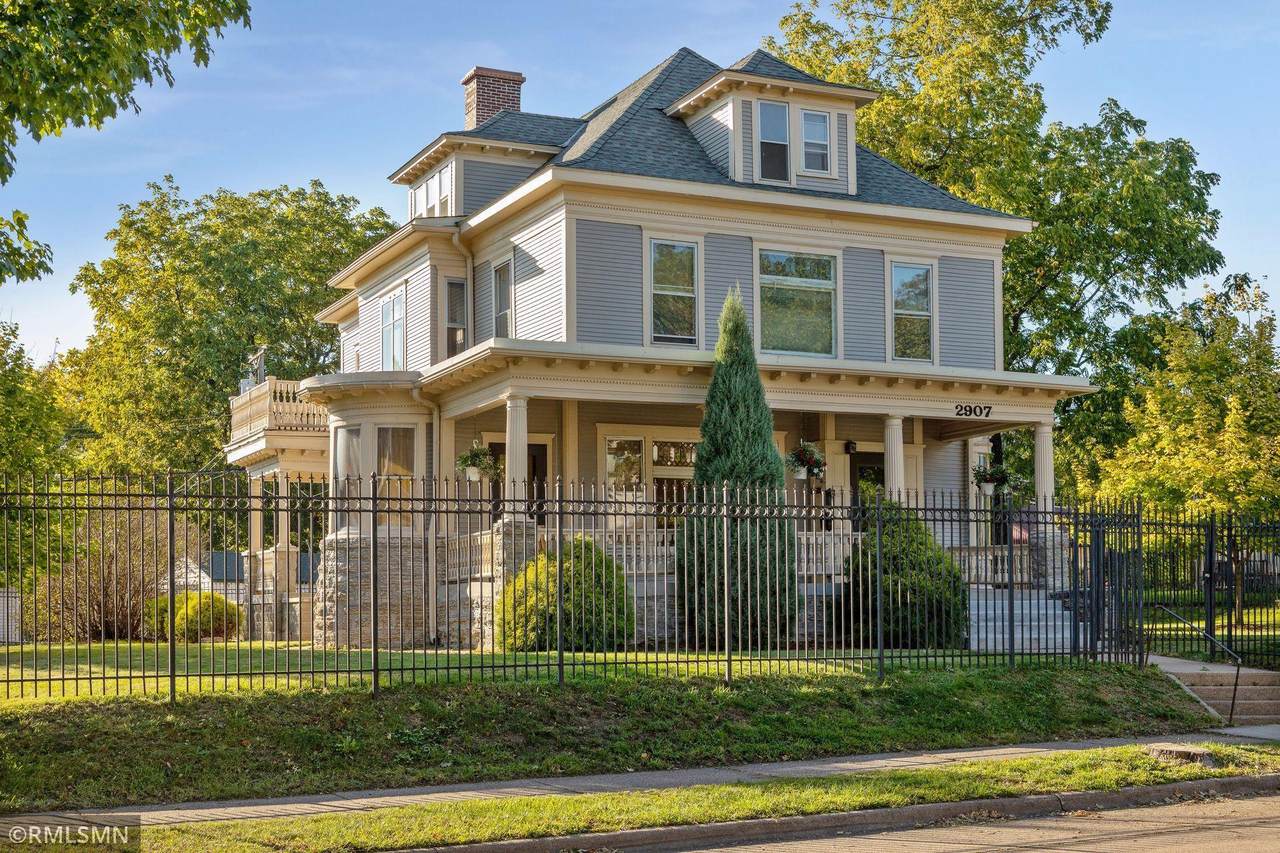 2905/2907 Newton Avenue - Photo 1