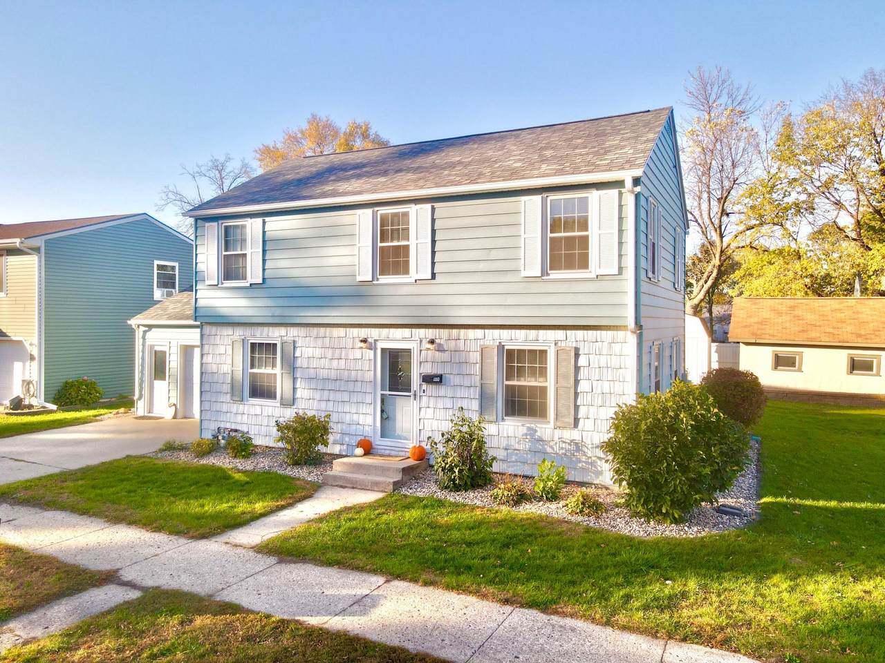 1110 Sherman Street - Photo 1