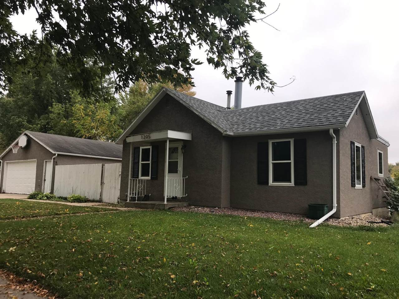 1205 Milton Avenue - Photo 1