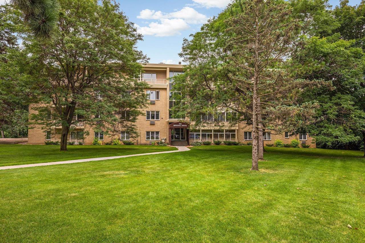 100 Imperial Drive - Photo 1