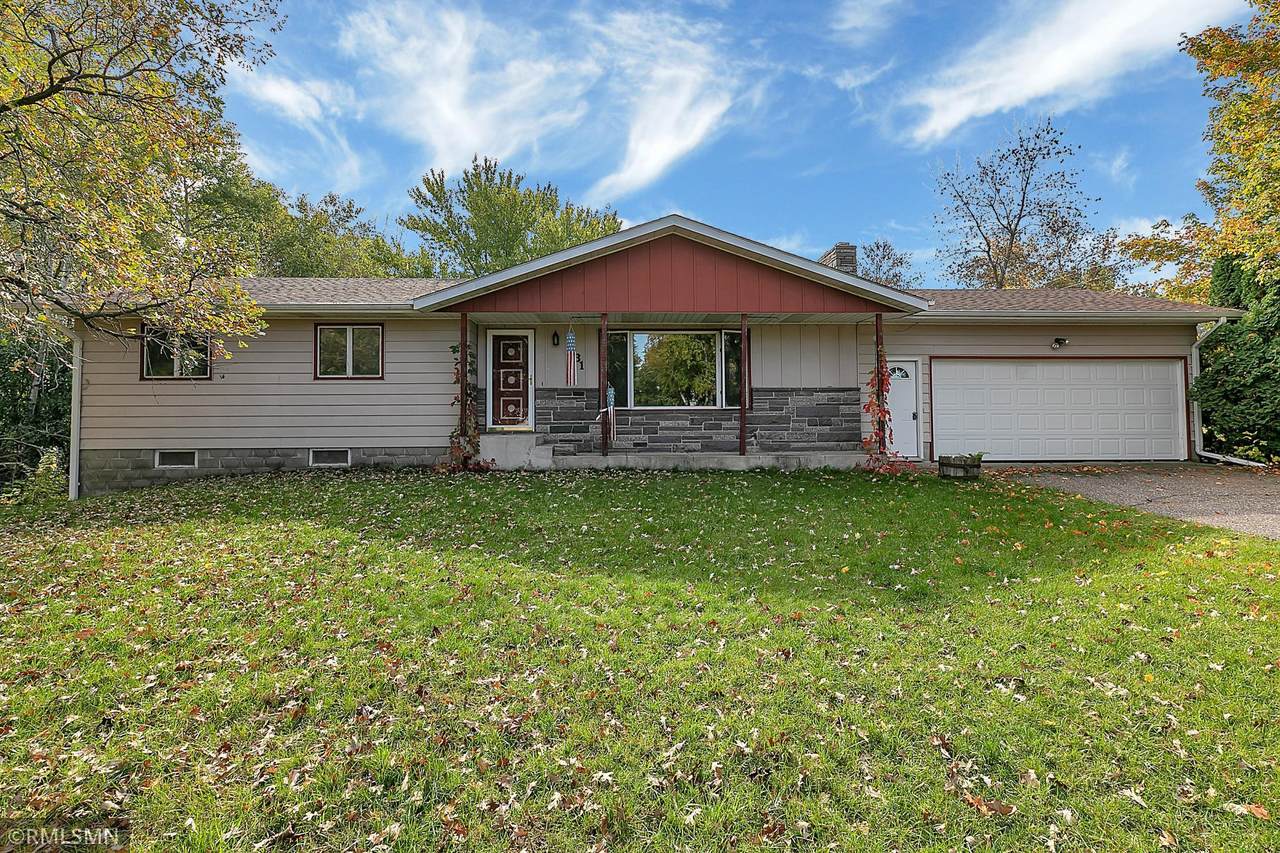 431 Caroline Lane - Photo 1