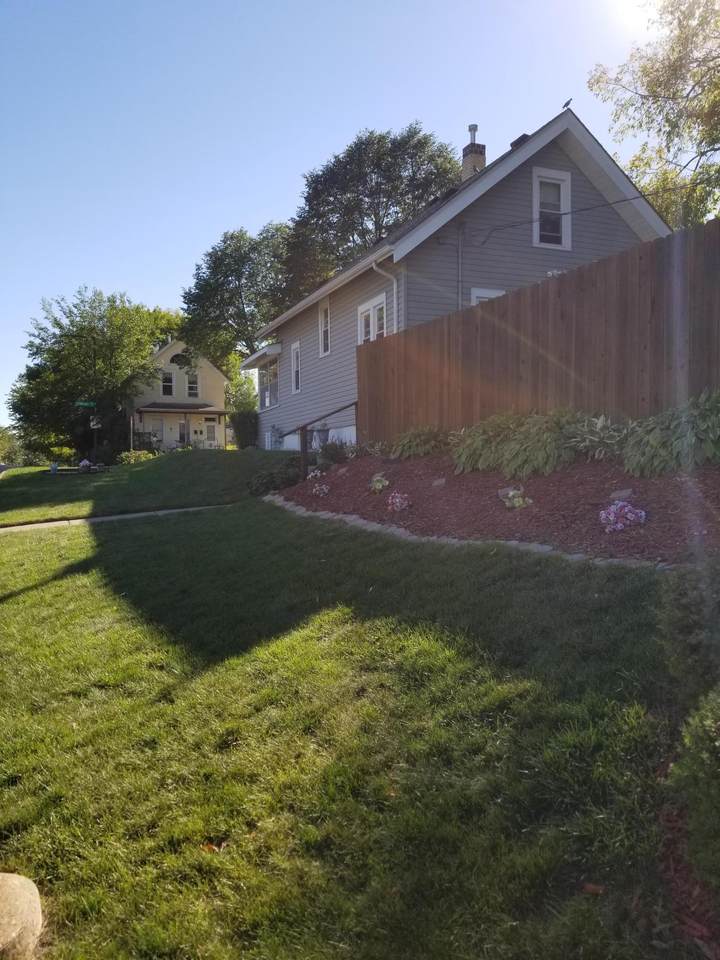 37 Lawson Avenue - Photo 1