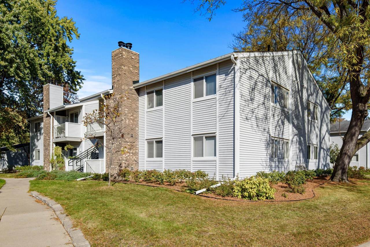 2262 Benson Avenue - Photo 1