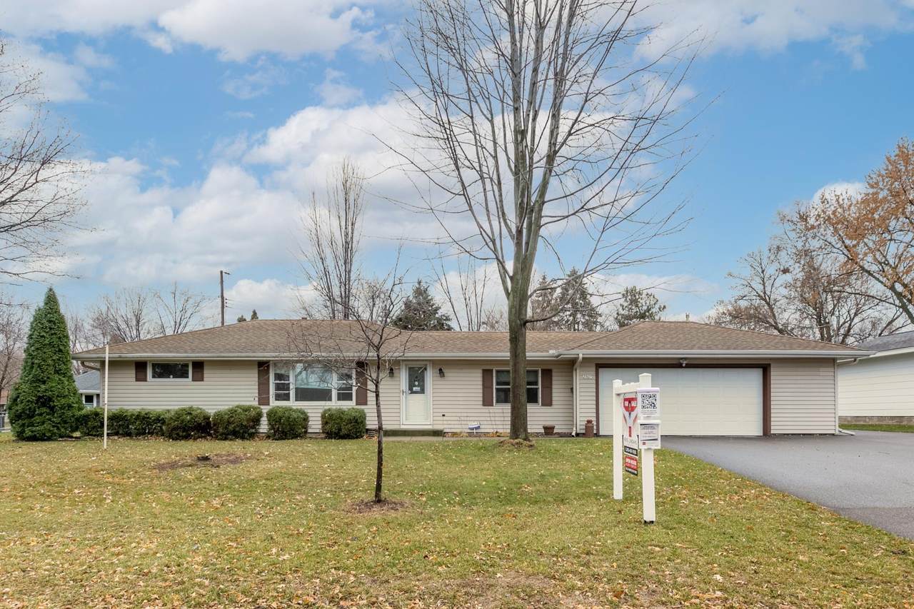 2907 87th Street - Photo 1