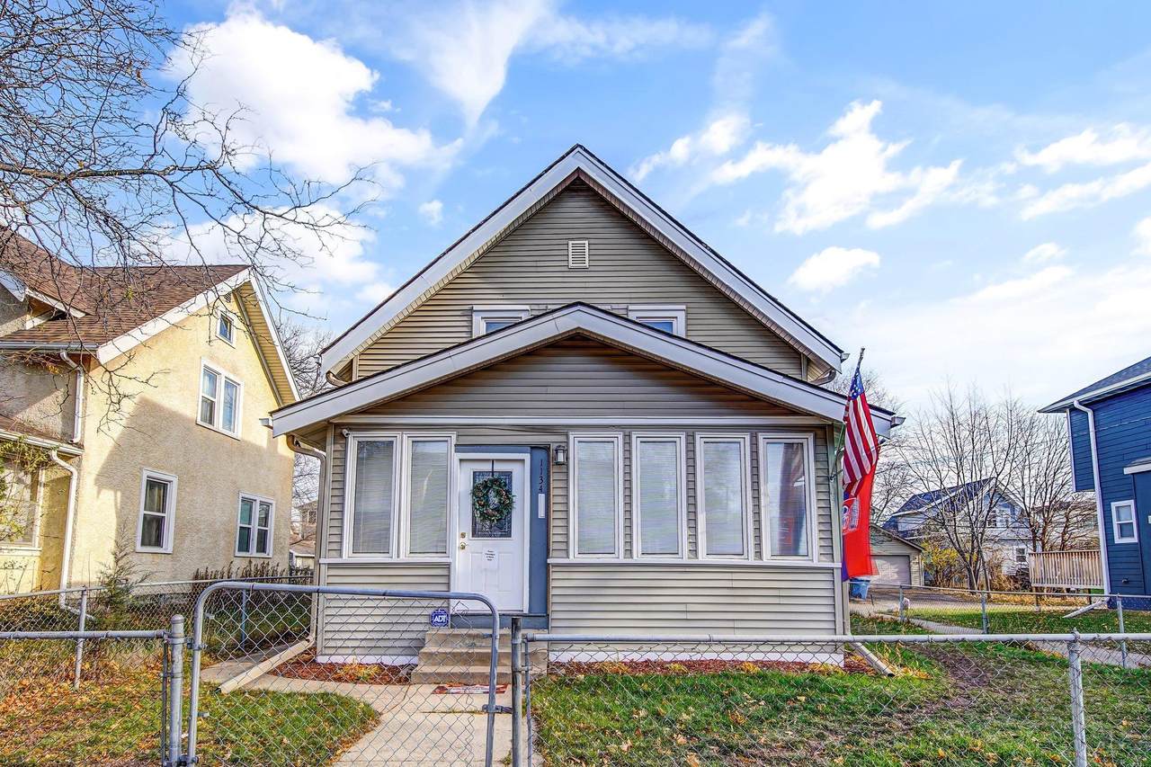1134 James Avenue - Photo 1