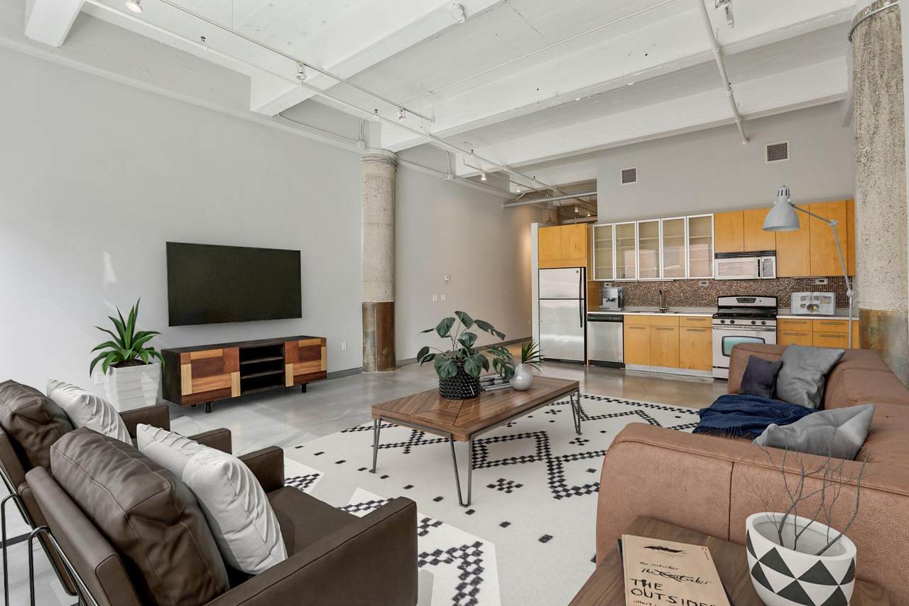 700 Washington Avenue - Photo 1