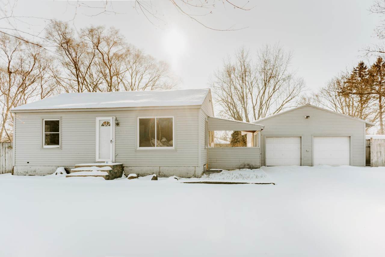 6525 77th Street - Photo 1