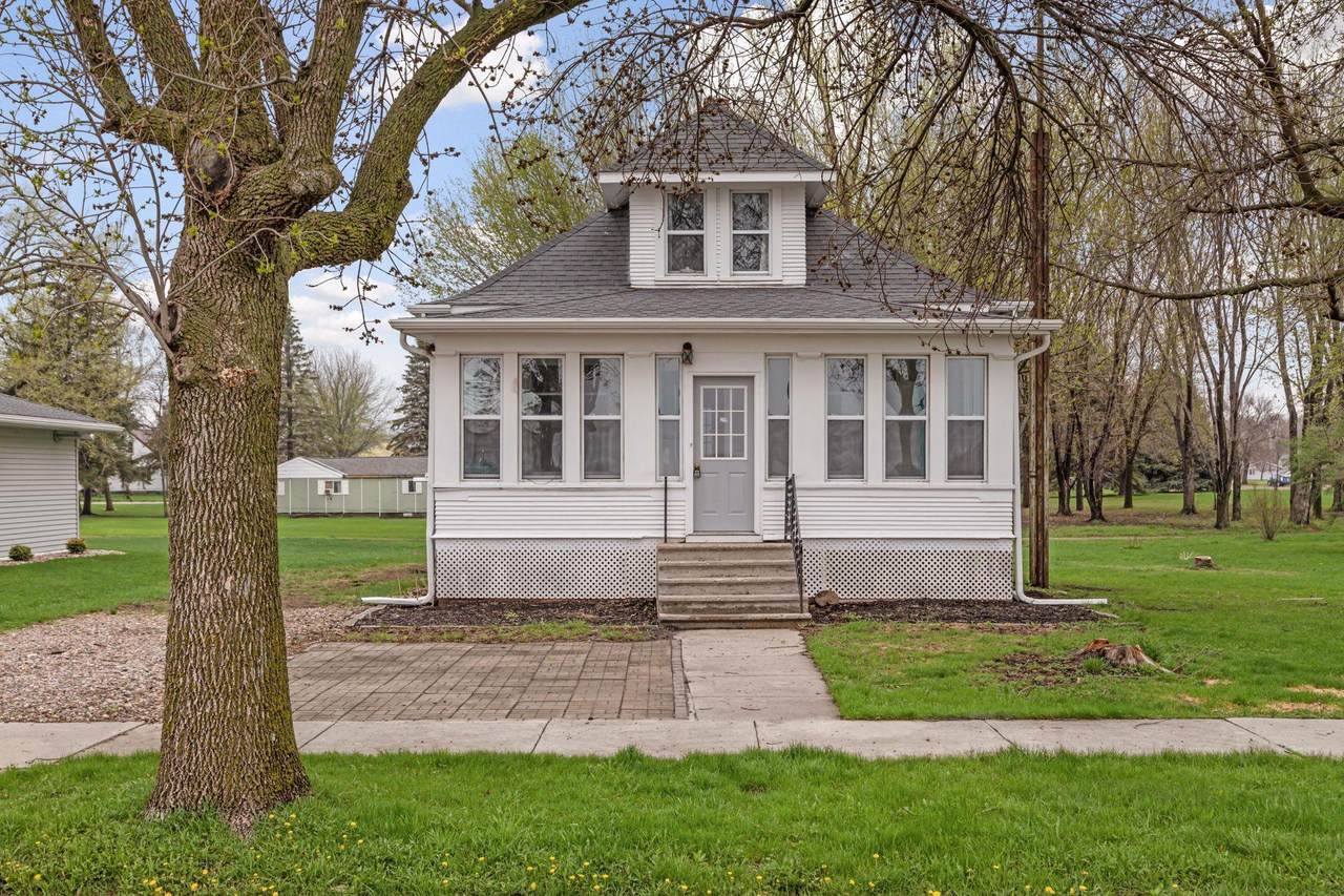 113 2nd Avenue - Photo 1