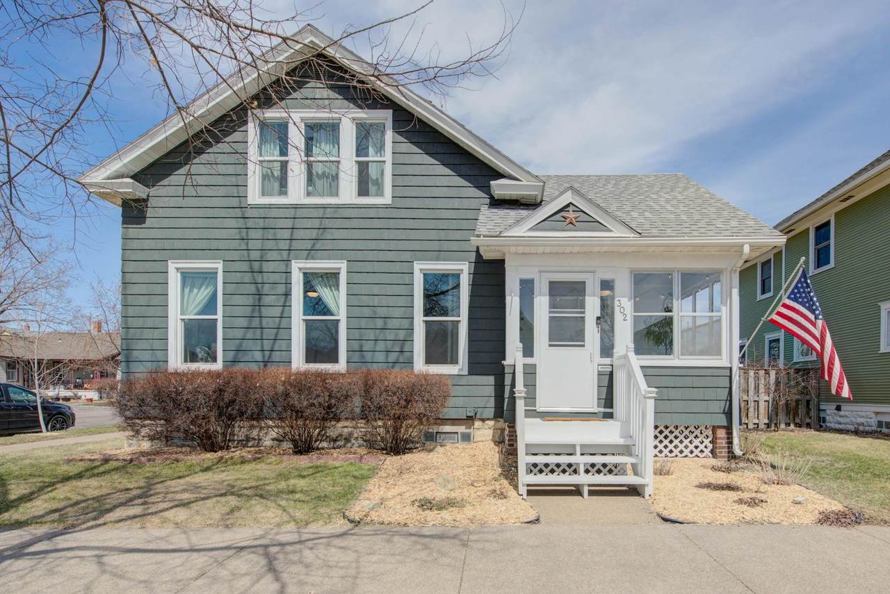 302 Howard Street - Photo 1